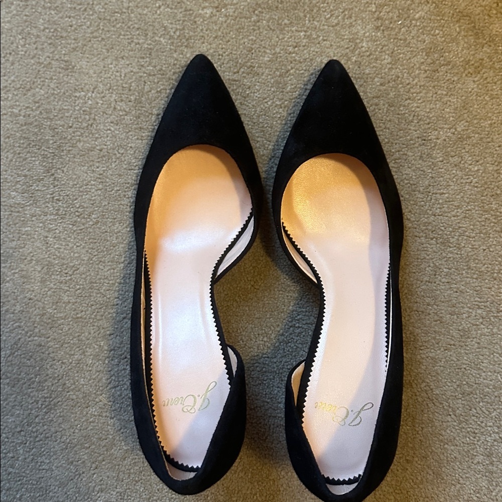 Black Pointed Toe Flats